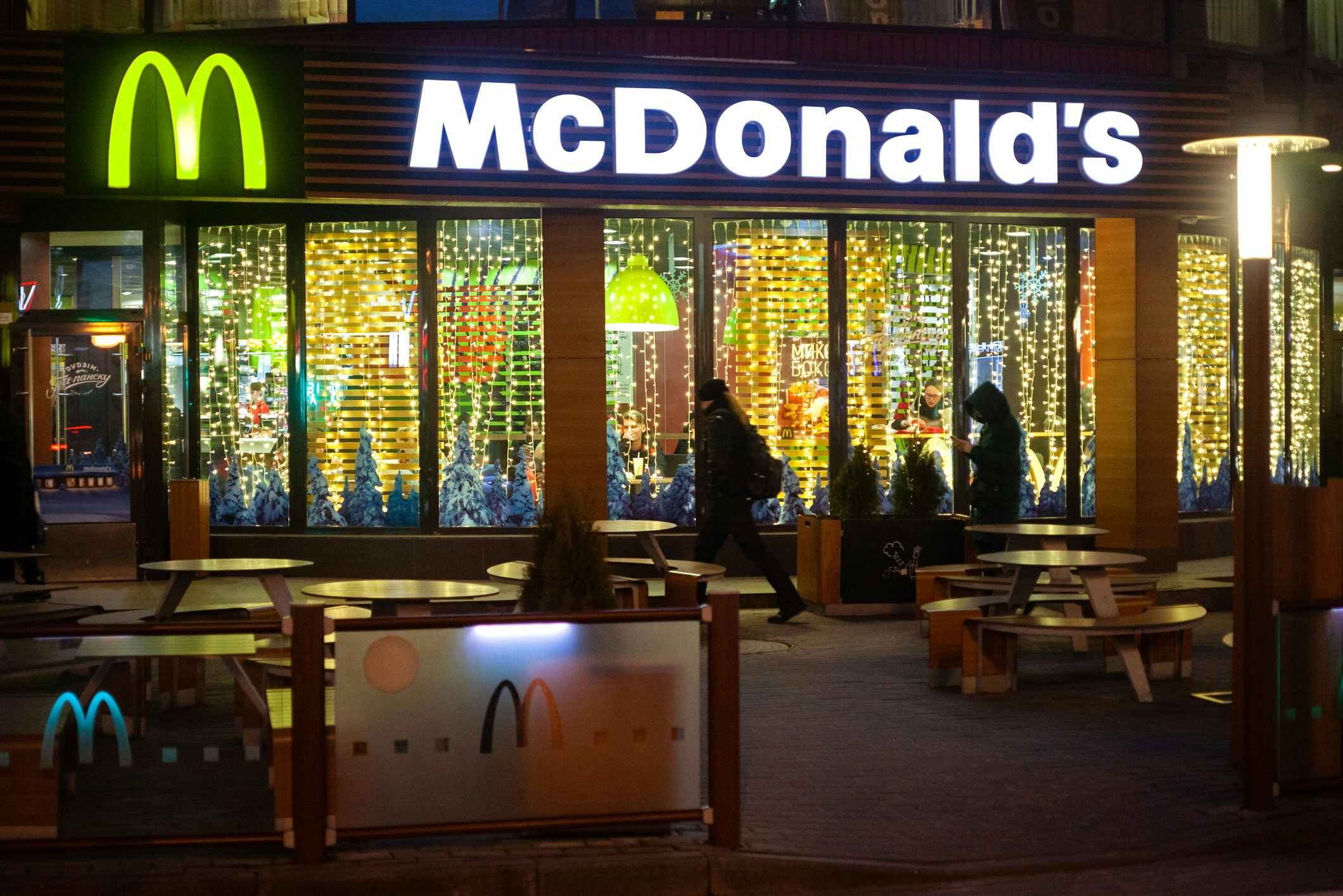 Night view of McDonalds decorated for Christmas