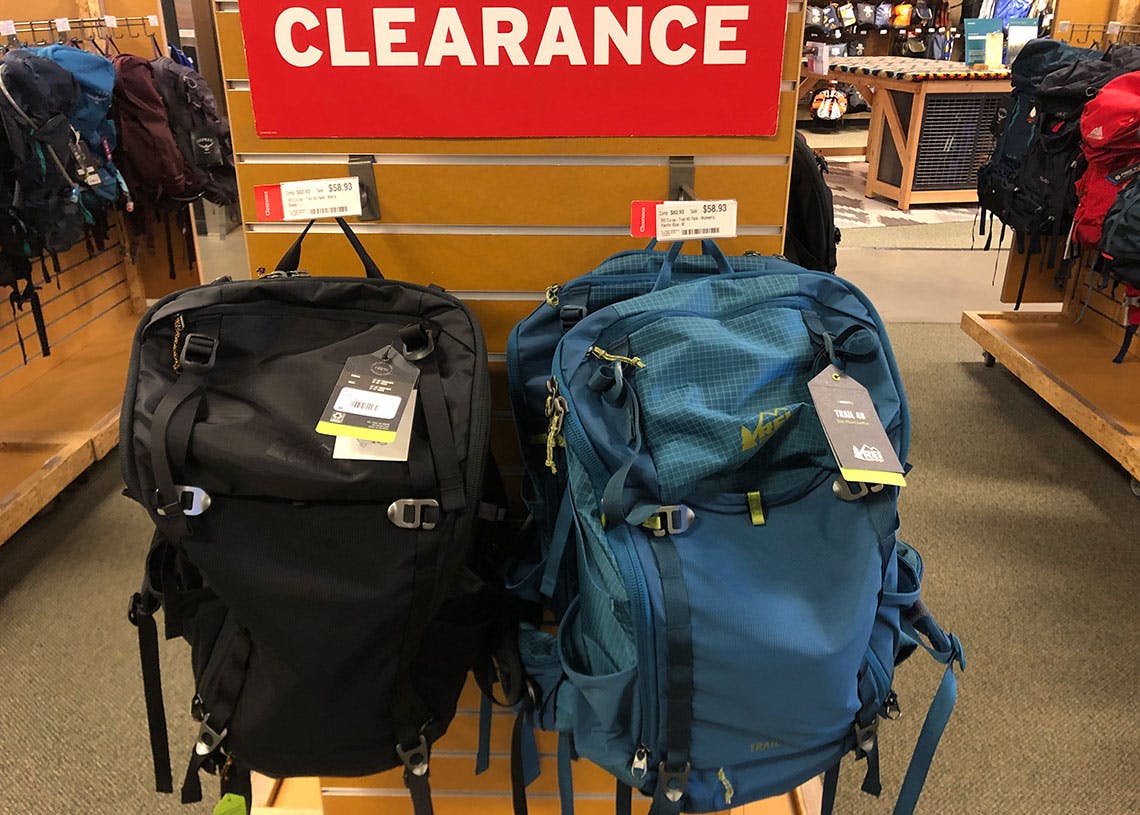 rei 40 liter backpack