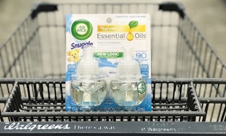 walgreenscslysolairwickfinish2 1575821347