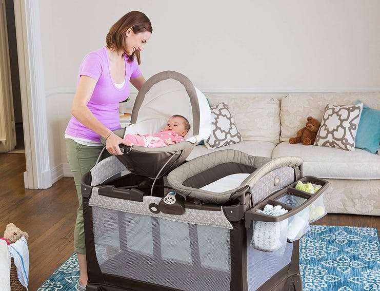 graco pack n play snuggle