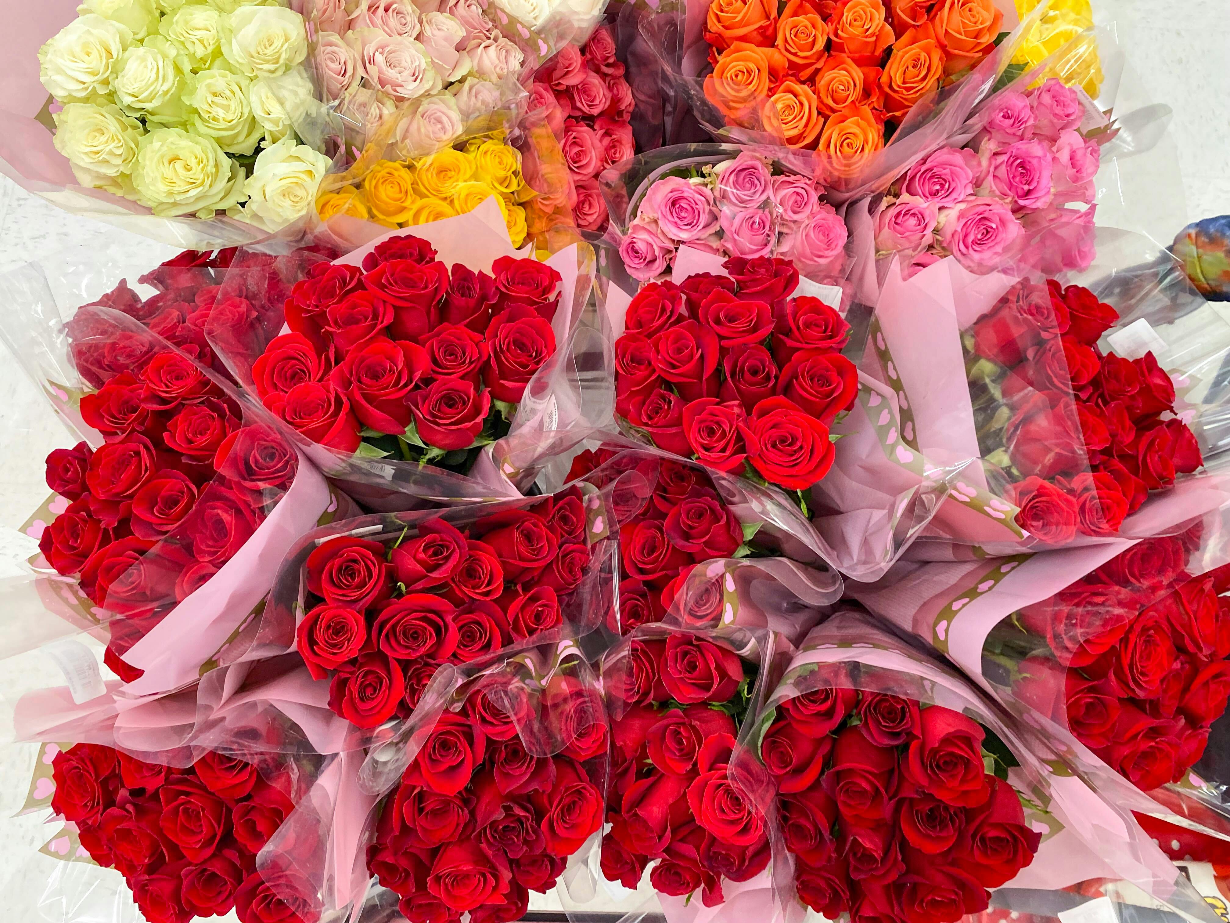 valentines day rose bouquets for cheap