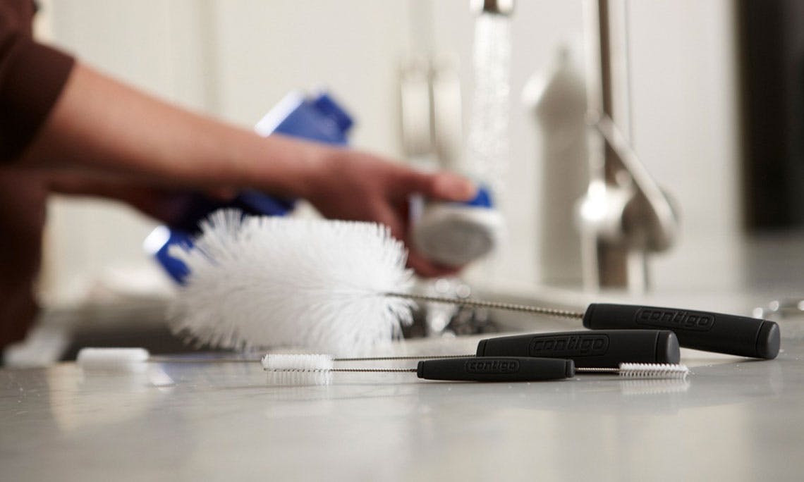 macys-contigo-cleaning-brushes-22020
