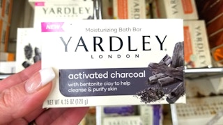 yardley charcoal soap 2 29 dt sv 1582992116 1582992116