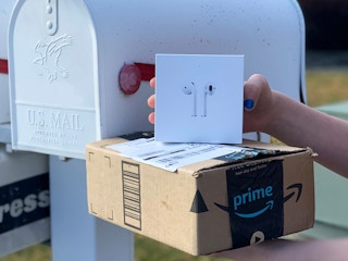 apple airpods amazon 1584290128 1584290128 e1663615318573