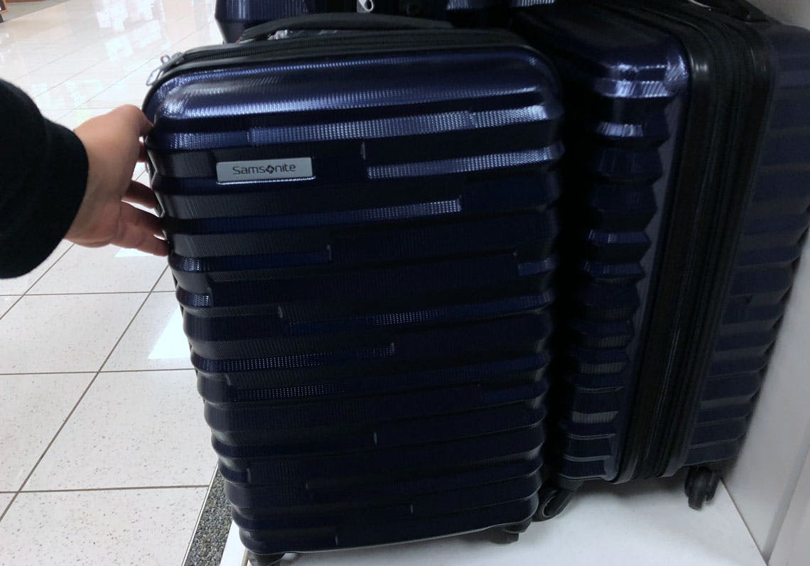 samsonite jaws luggage