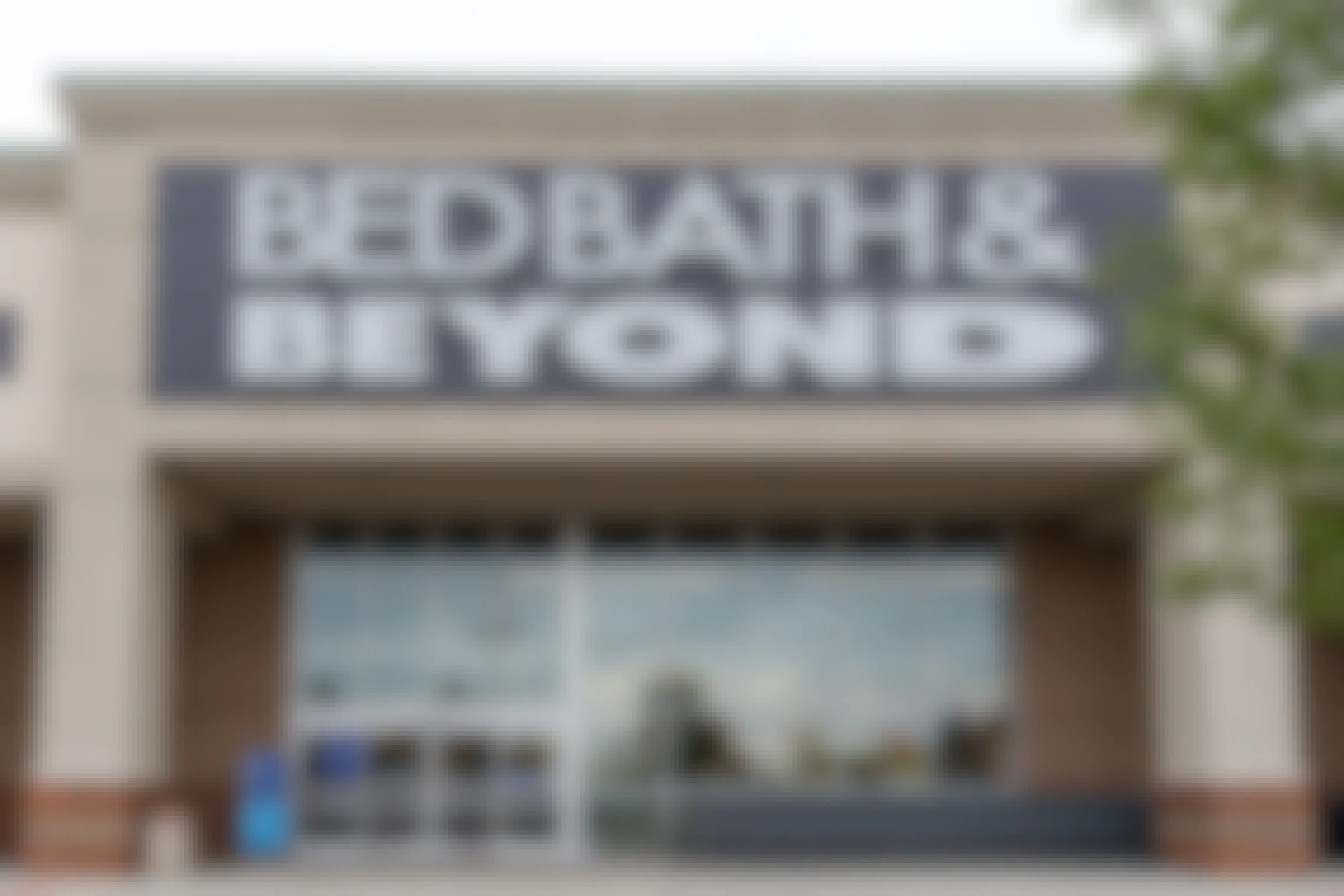 Bed Bath & Beyond store front
