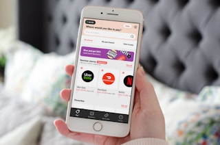 Cell phone with Fluz app open