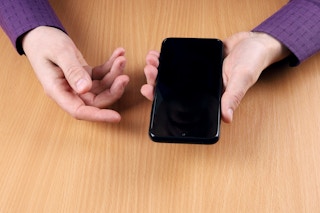 Man holding smartphone