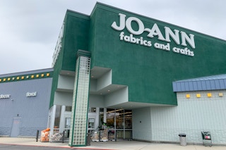 Joann fabric and crafts store, store front