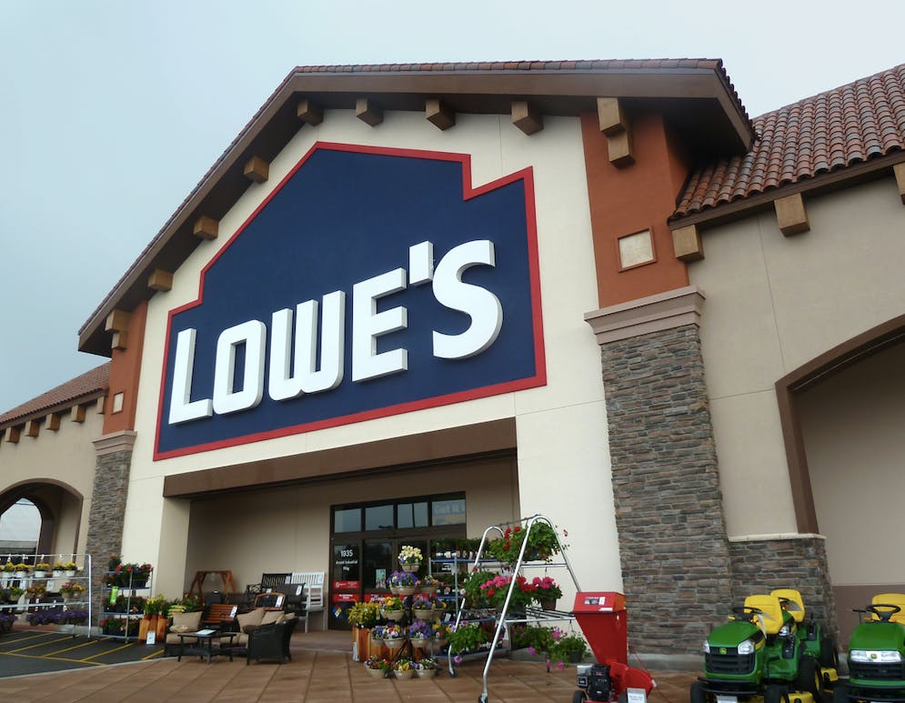 Lowe's store front