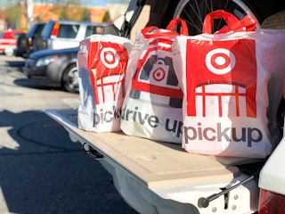 target grocery pickup3 1587479460 1587479460