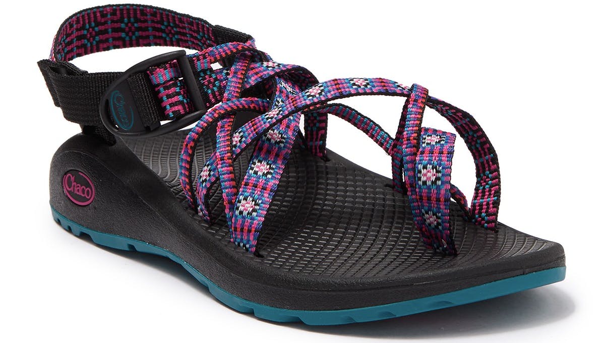 chaco nordstrom rack