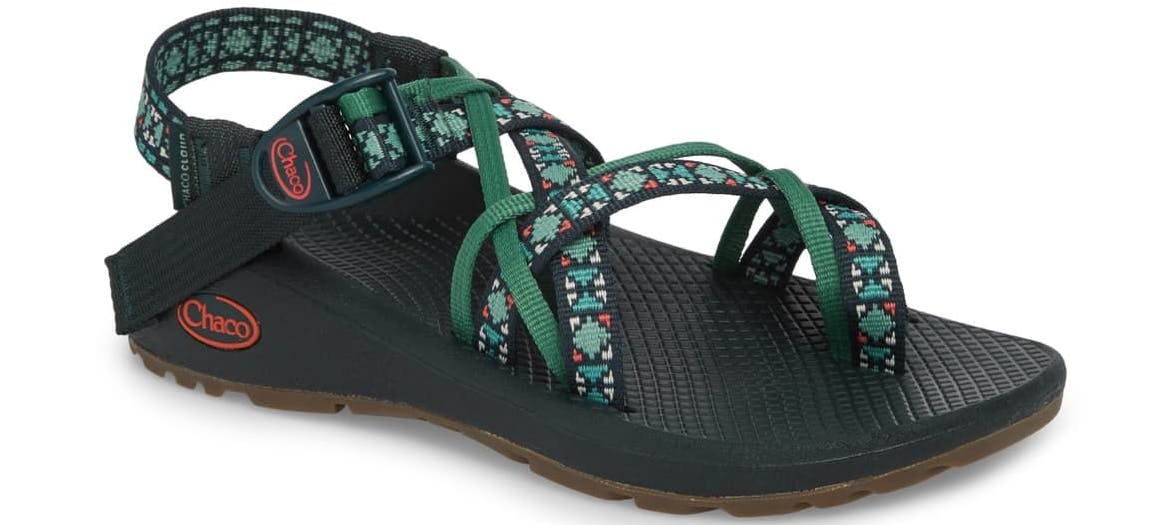 nordstrom rack chacos