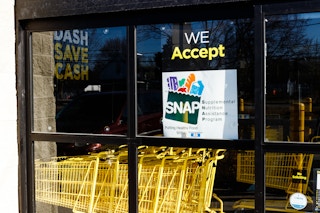 Sign accepting SNAP payments