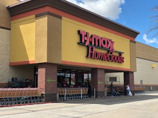 tjmaxx homegoods storefront 1589571774 1589571774