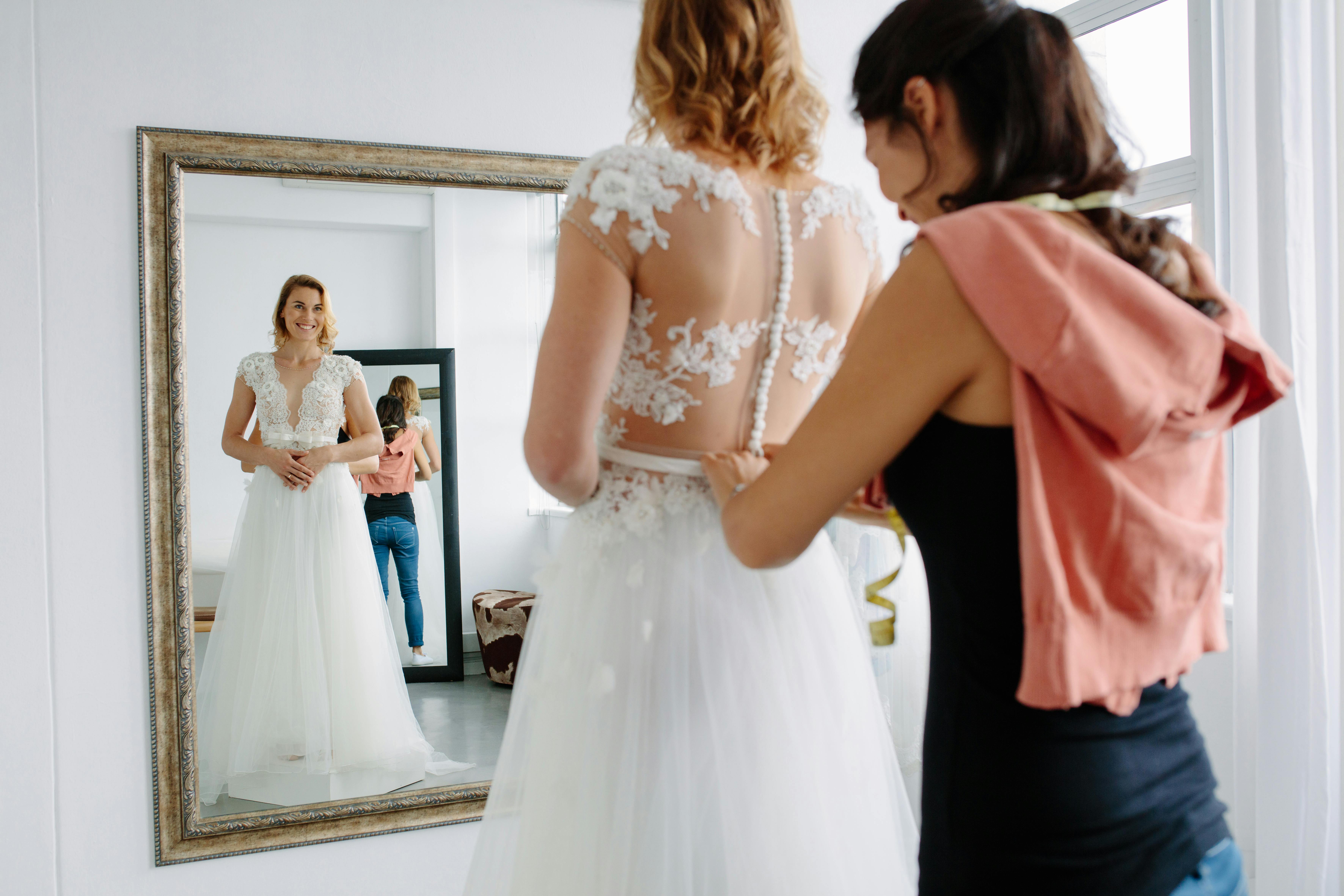 25 Stores to Find Affordable Wedding Dresses