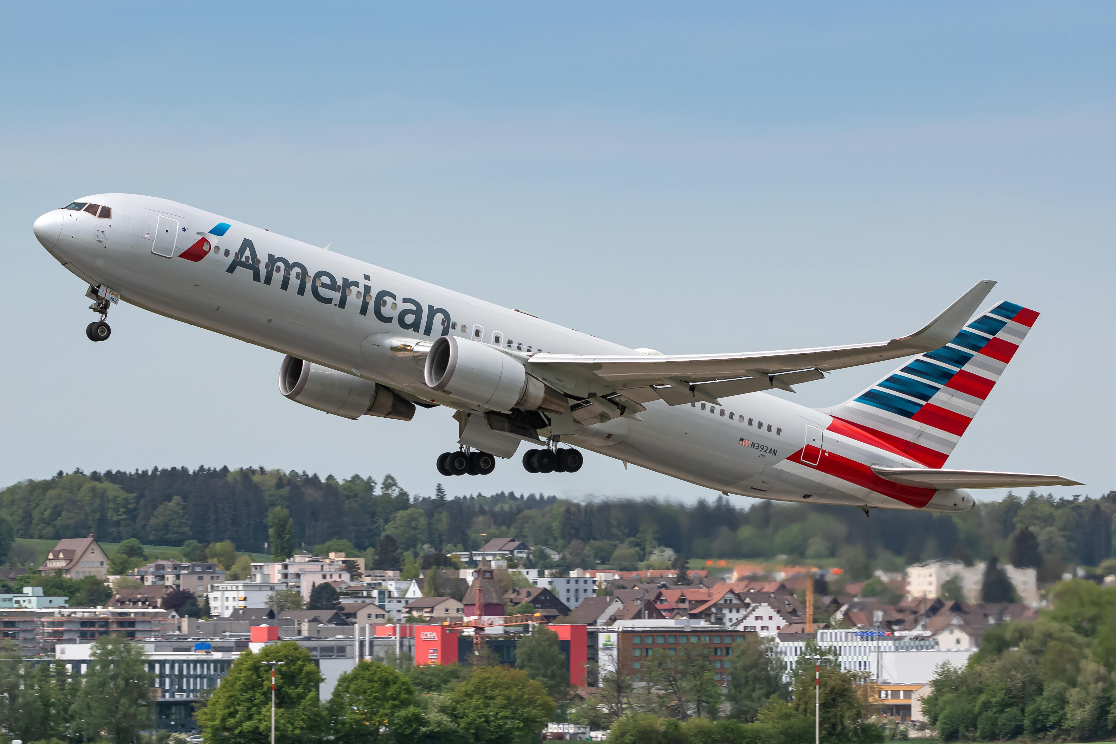 Are You Owed Baggage Fees in the American Airlines Settlement?