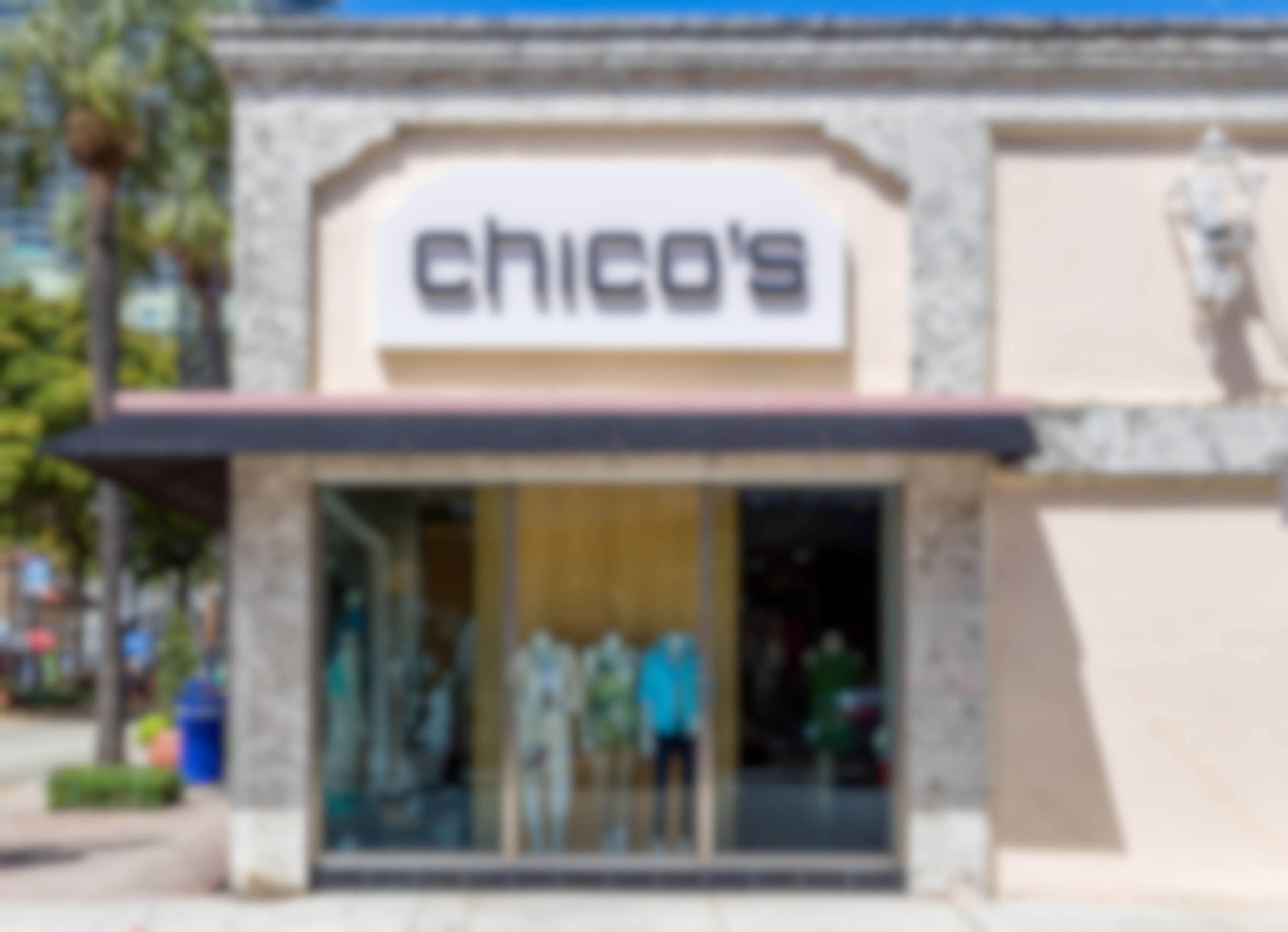 Chico's retail store location, store front.
