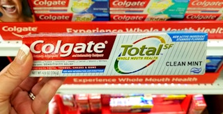 colgate total sf clean mint toothpaste 2020 sv 1593021924 1593021924
