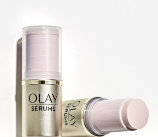 olay pressed serum stick refreshing olaycom 2020 1592237129 1592237129 e1592237870313