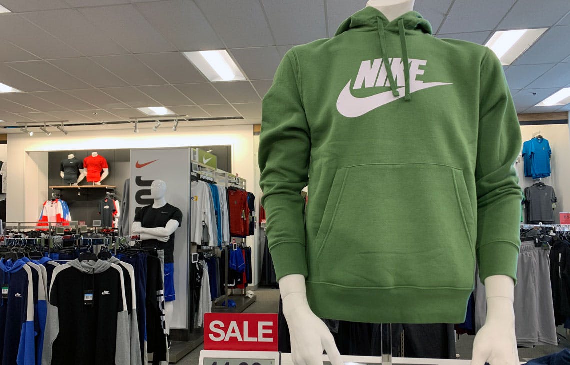 Get up to 60% Off Nike Apparel at Kohl 