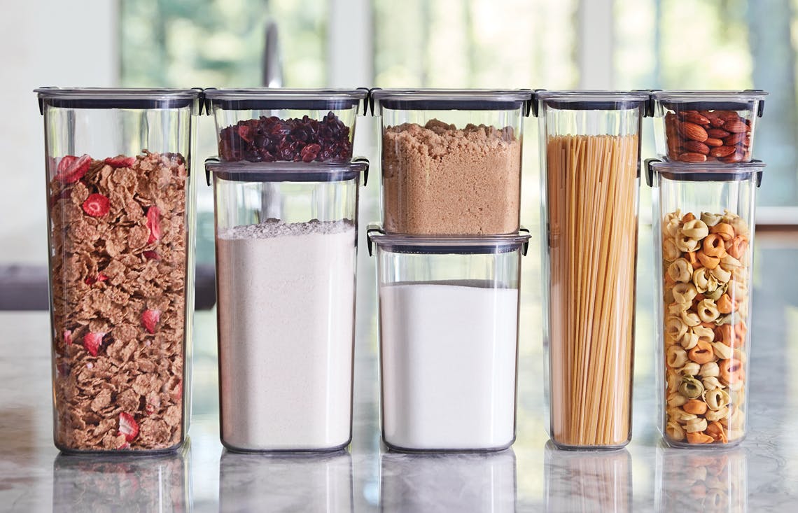 Rubbermaid Brilliance 20-Piece Storage Set, $46 at Walmart - The Krazy ...