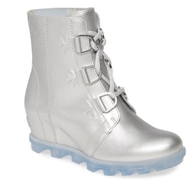 sorel womens boots nordstrom rack