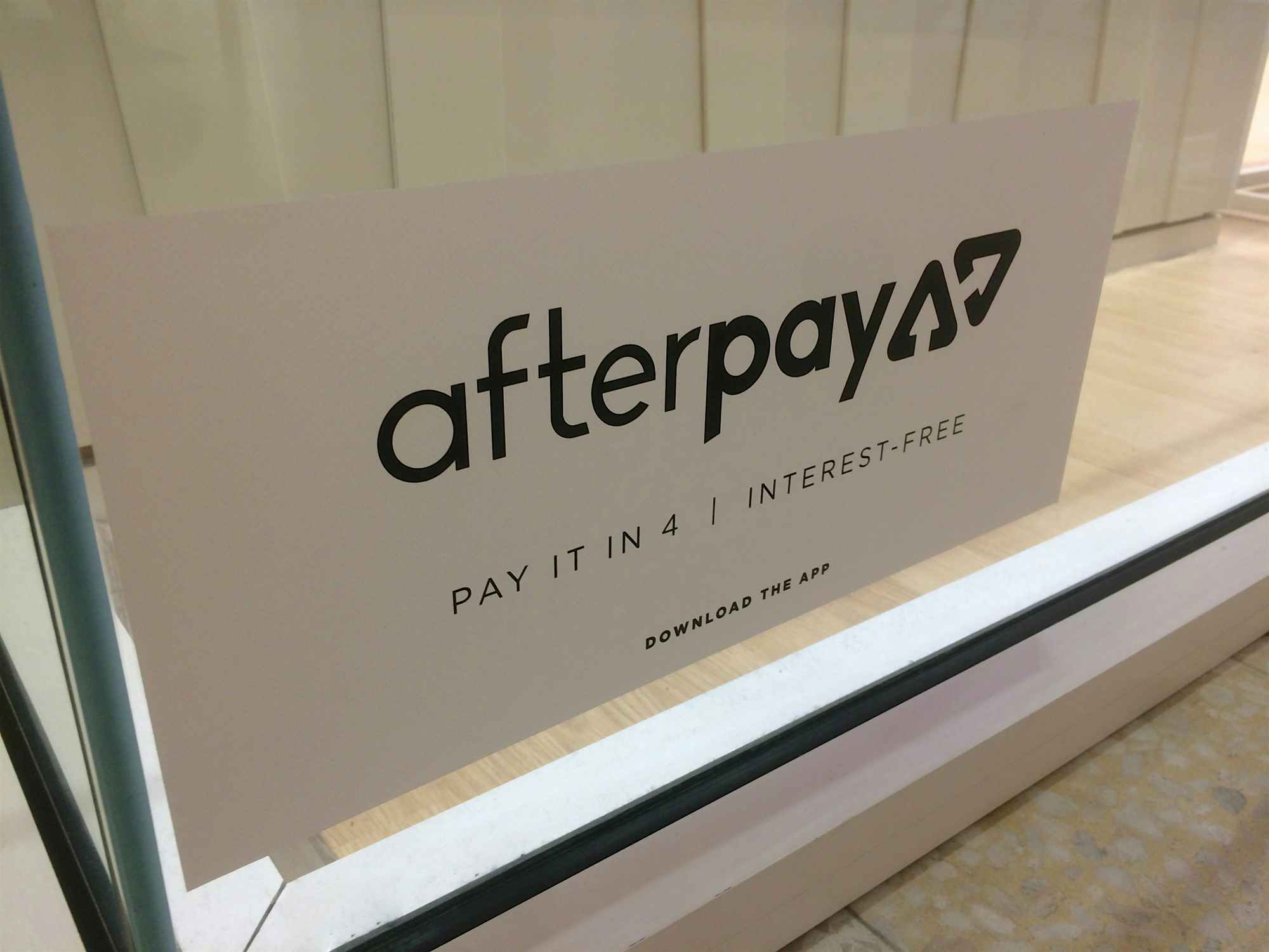 If you guys have the afterpay app, you can get a BB&W gift card up to 500  dollars and then make payments of 4 on it! So Im considering doing the $100
