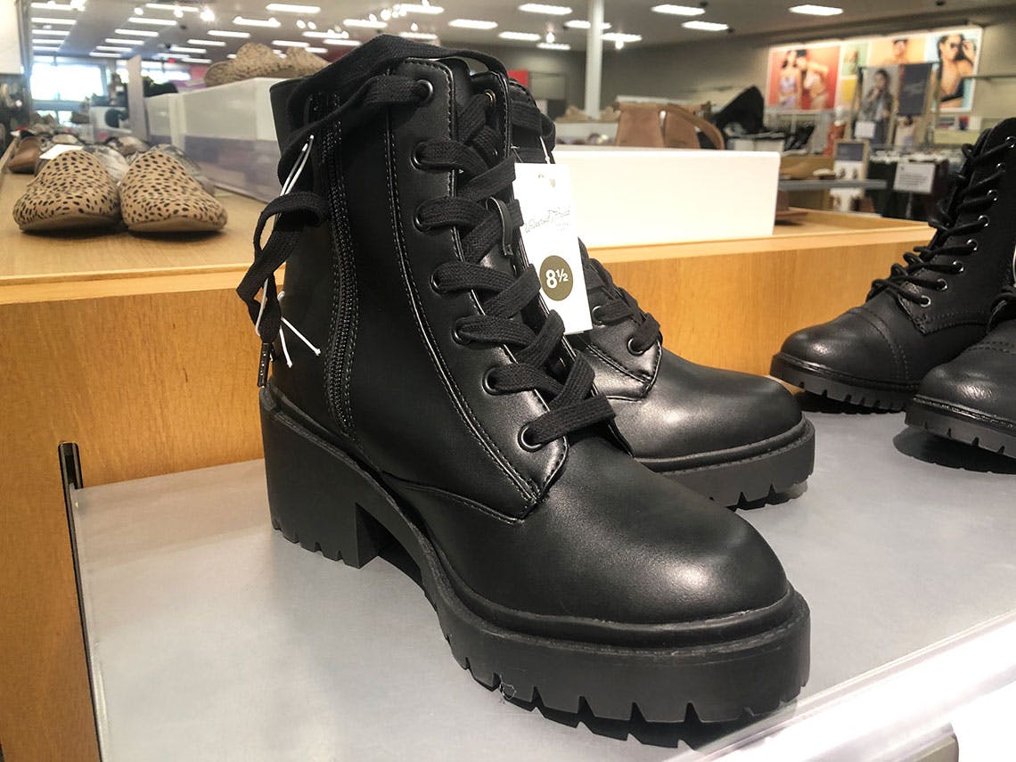 target steel toe boots womens