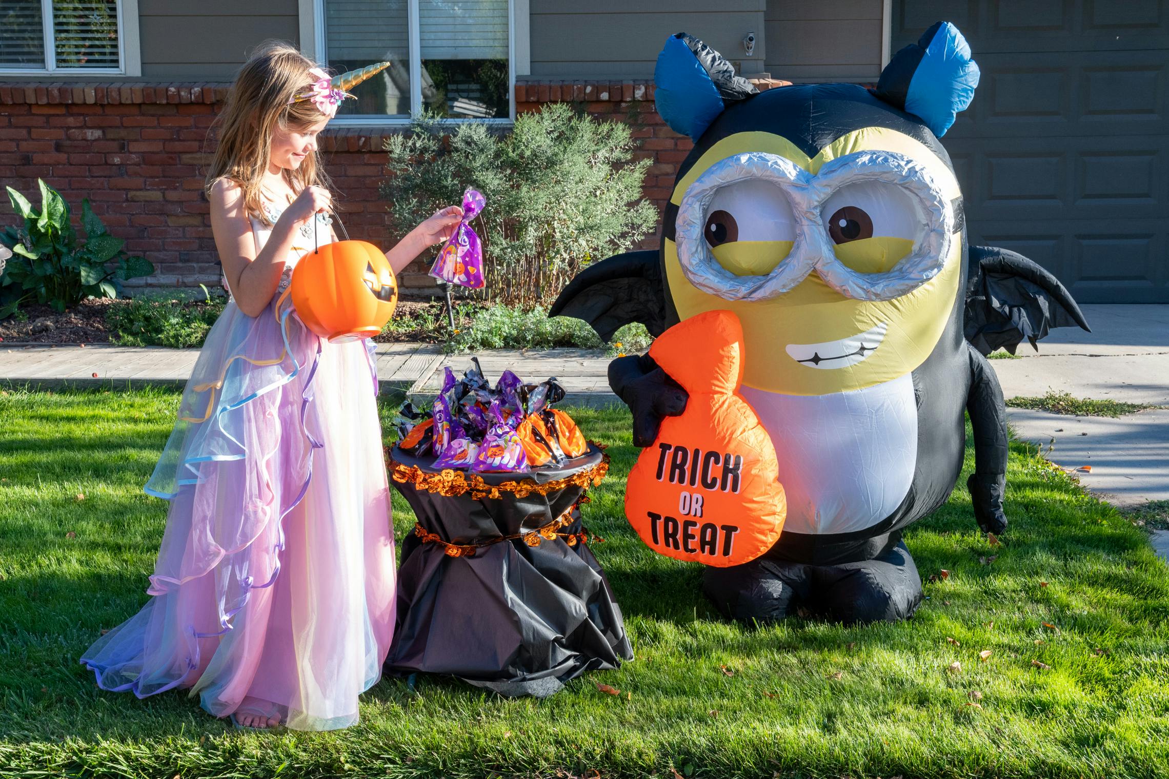 TrickorTreat! It's Halloween 2020. How Do We Do This? The Krazy