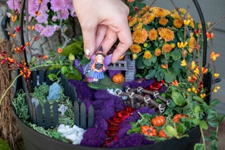 halloween witchs fairy garden diy 39 1599667683 1599667683
