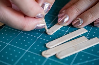 halloween witchs fairy garden diy picket fence 05 1599666214 1599666214