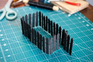 halloween witchs fairy garden diy picket fence 14 1599666049 1599666049