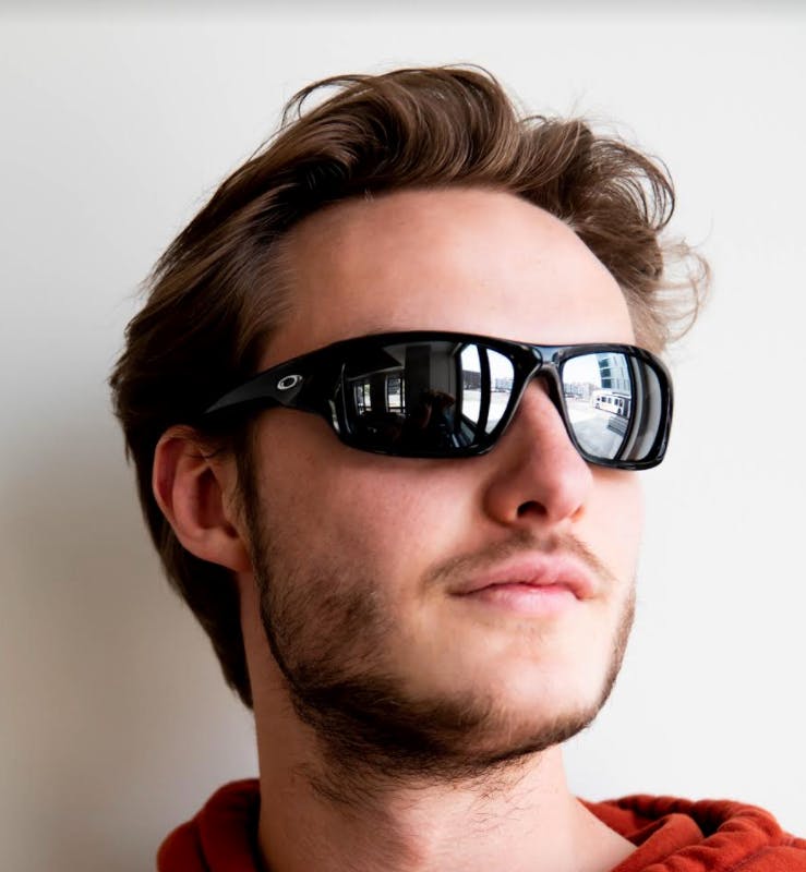 oakley men's valve polarized sunglasses