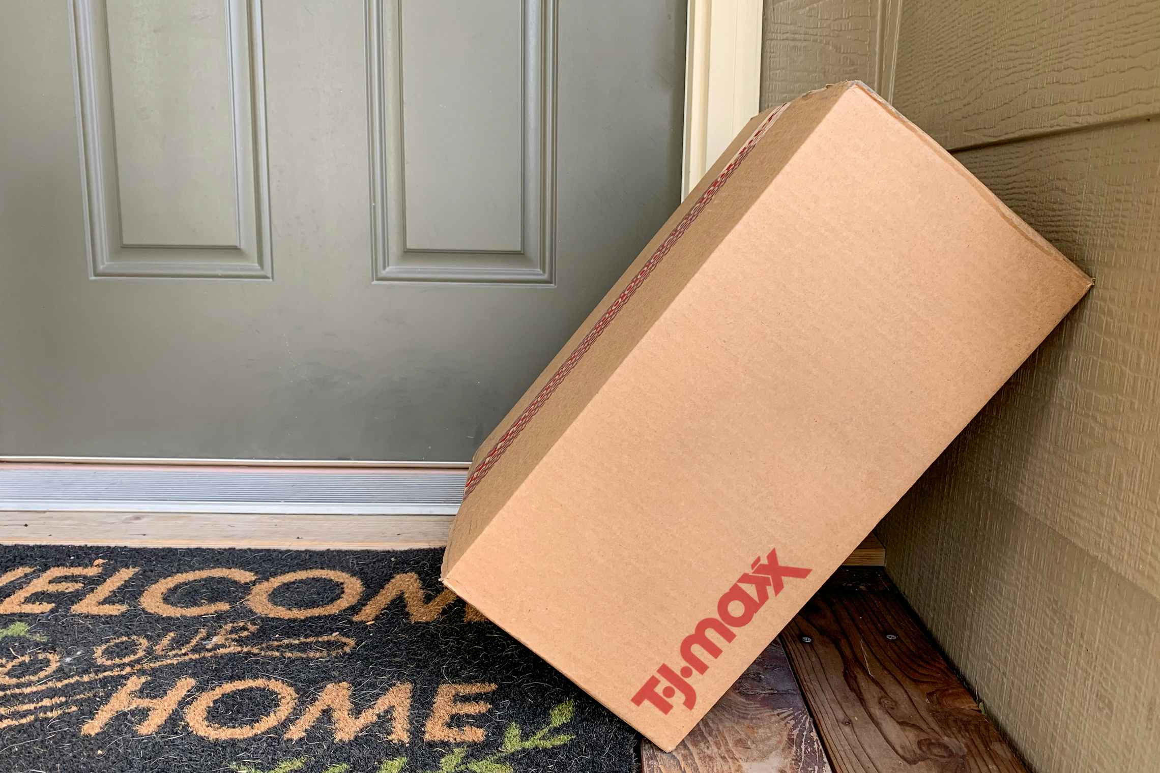 TJ Maxx delivery box on doorstep