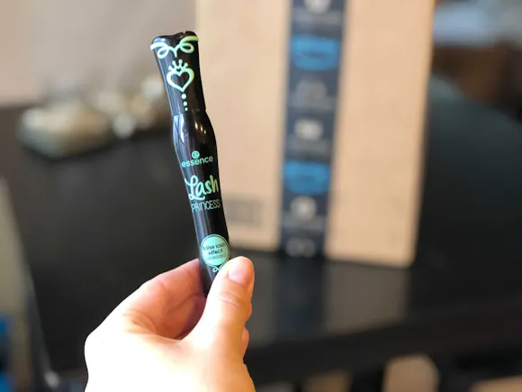 Amazon's #1 Best Seller Essence Mascara Drops to Only $3 Today