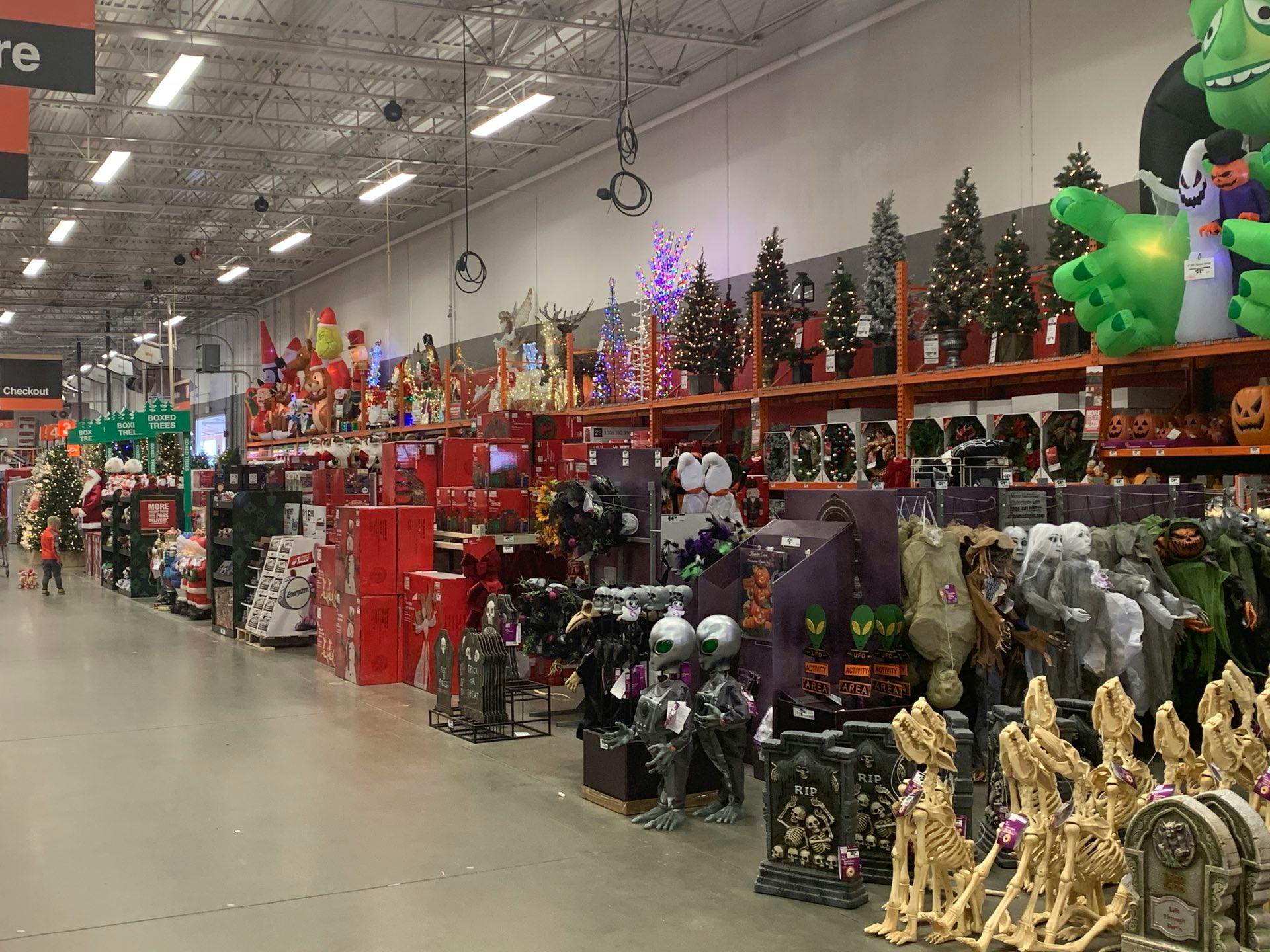 New Home Depot Christmas for Large Space