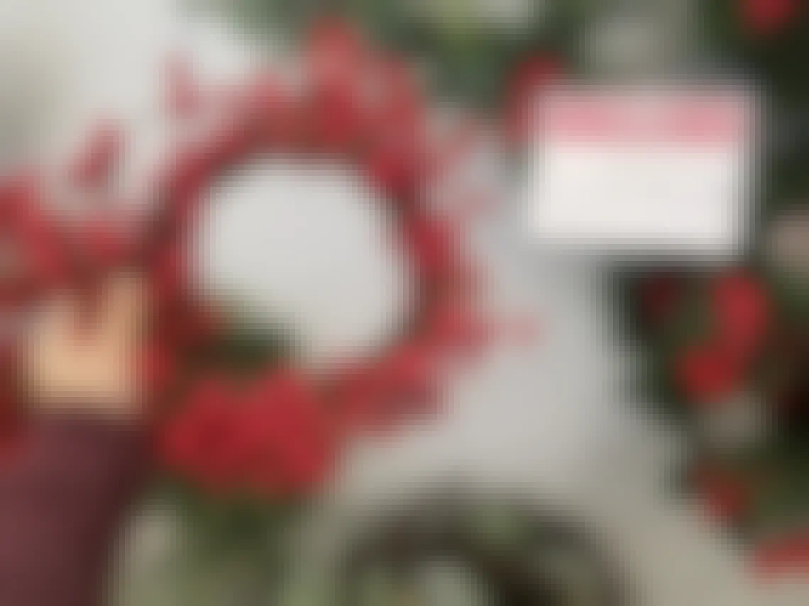 joann-holiday-wreaths-edited-112918a-1543513869