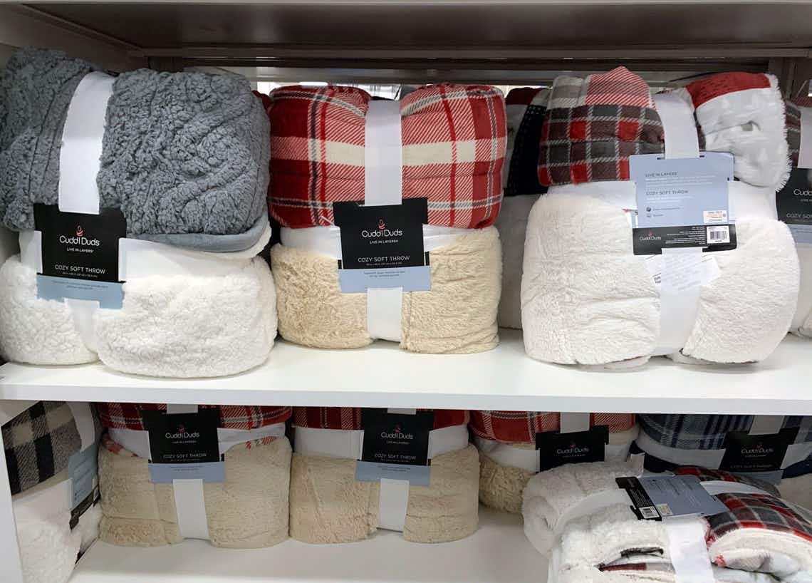 kohls-cuddl-duds-cozy-soft-throw-in-store-image-2020-3