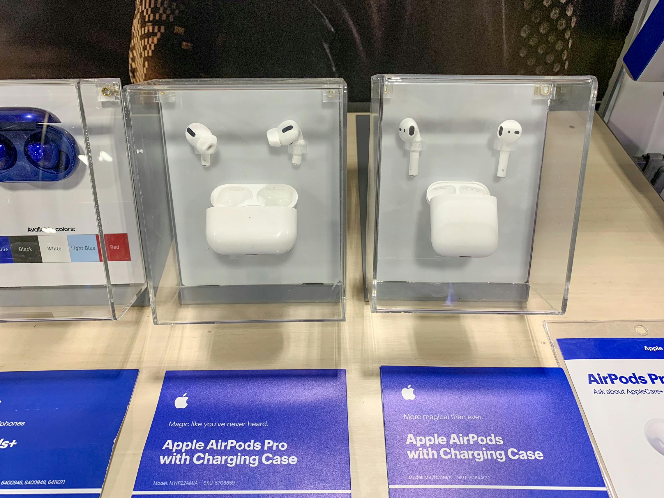 AirPods Black Friday Deals 2024: What To Know For Next Year - The Krazy ...