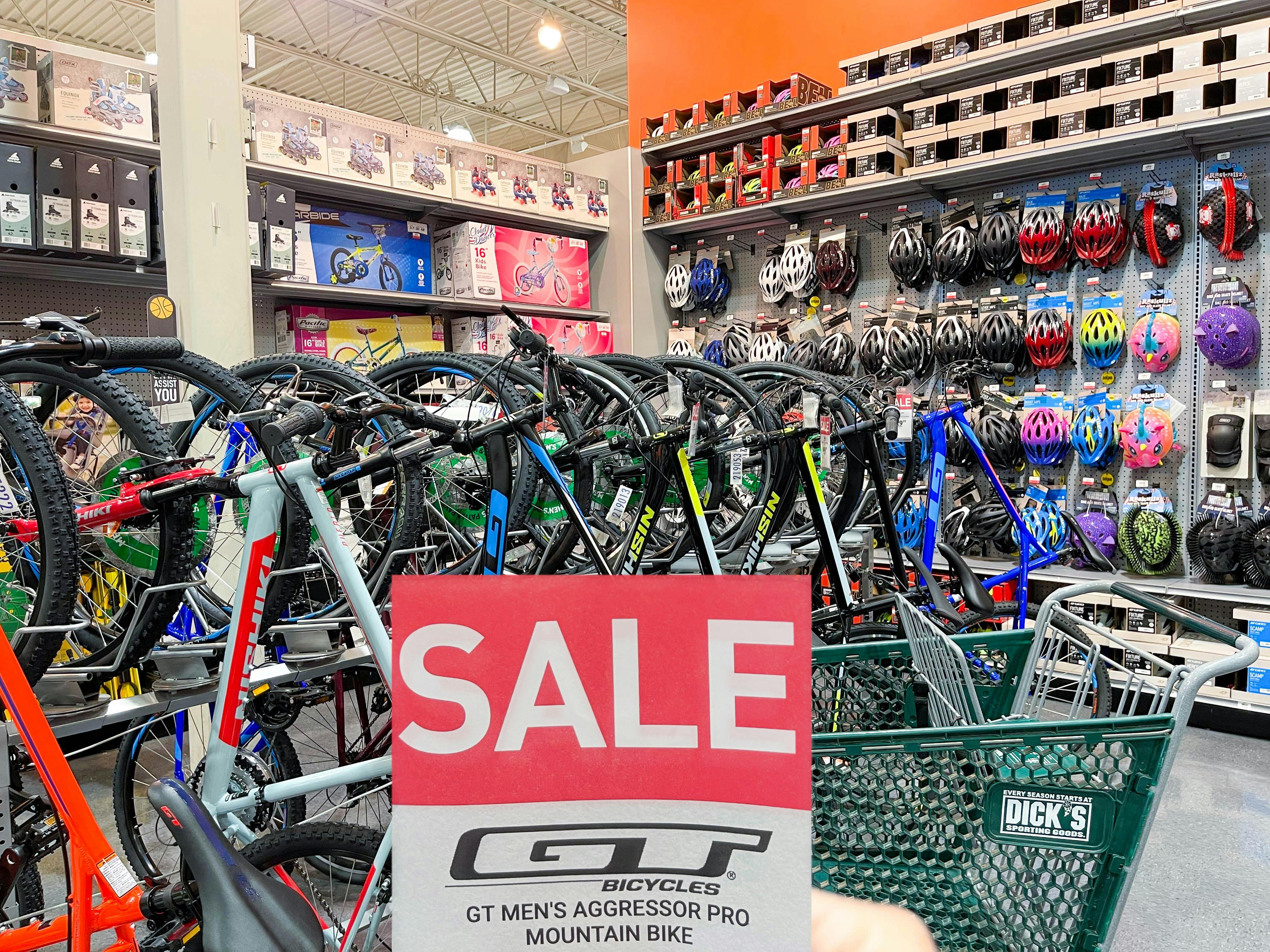 sales sign at dicks bikes