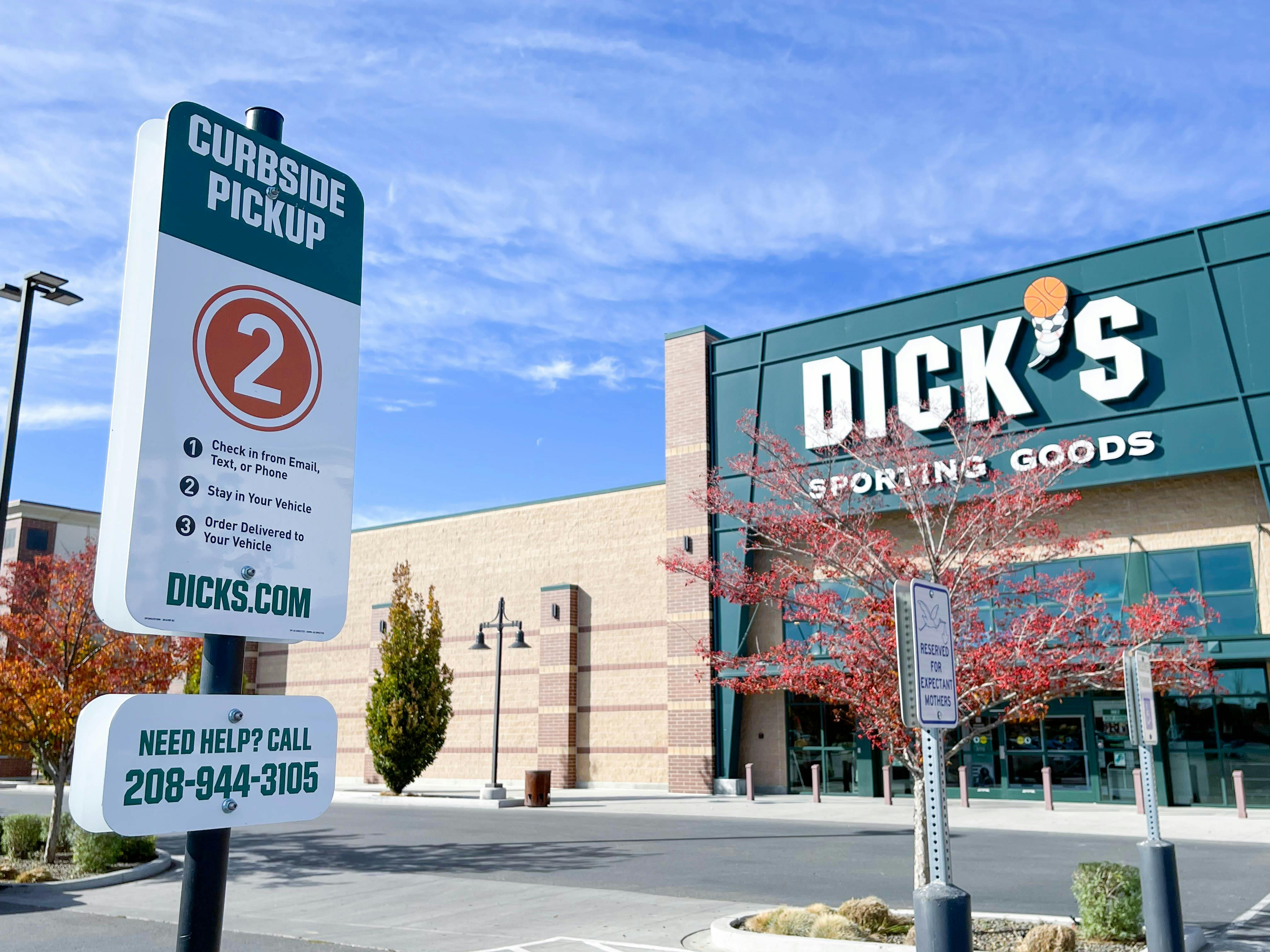 curbside pickup at dicks sporting goods