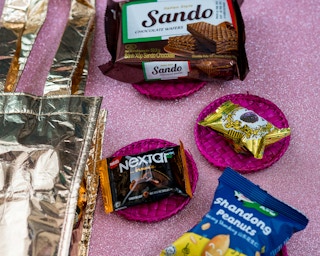 candy gift bag dreamstime dec2020 1607434527 1607434527