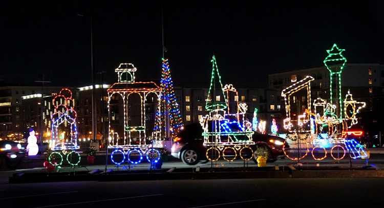 a house is light up with beautiful christmas lights