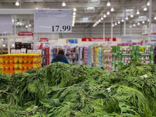 costco fresh wreaths5 1607114405 1607114405