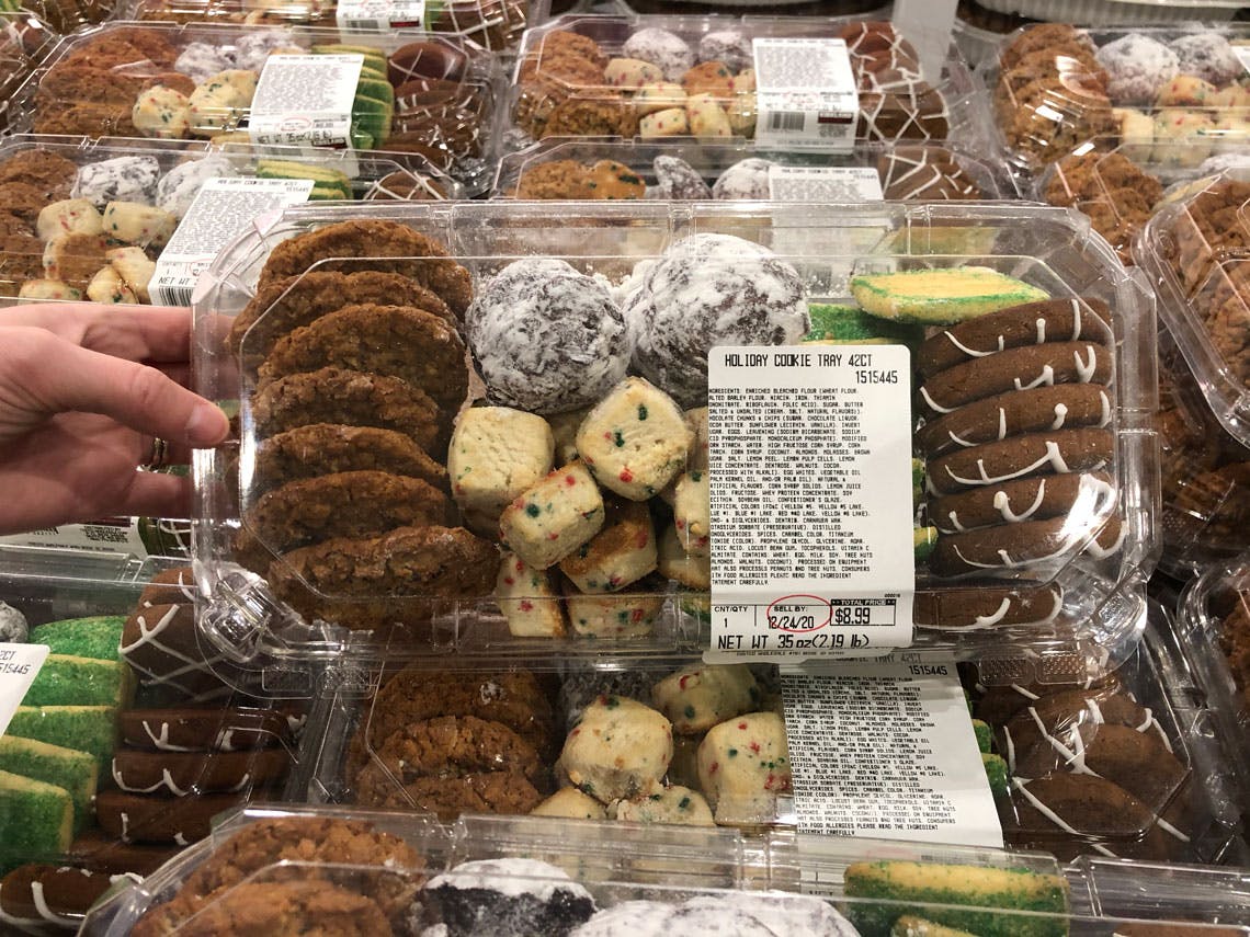 Featured image of post Costco Holiday Cookie Tray 42 Ct Savor the experience it s all included
