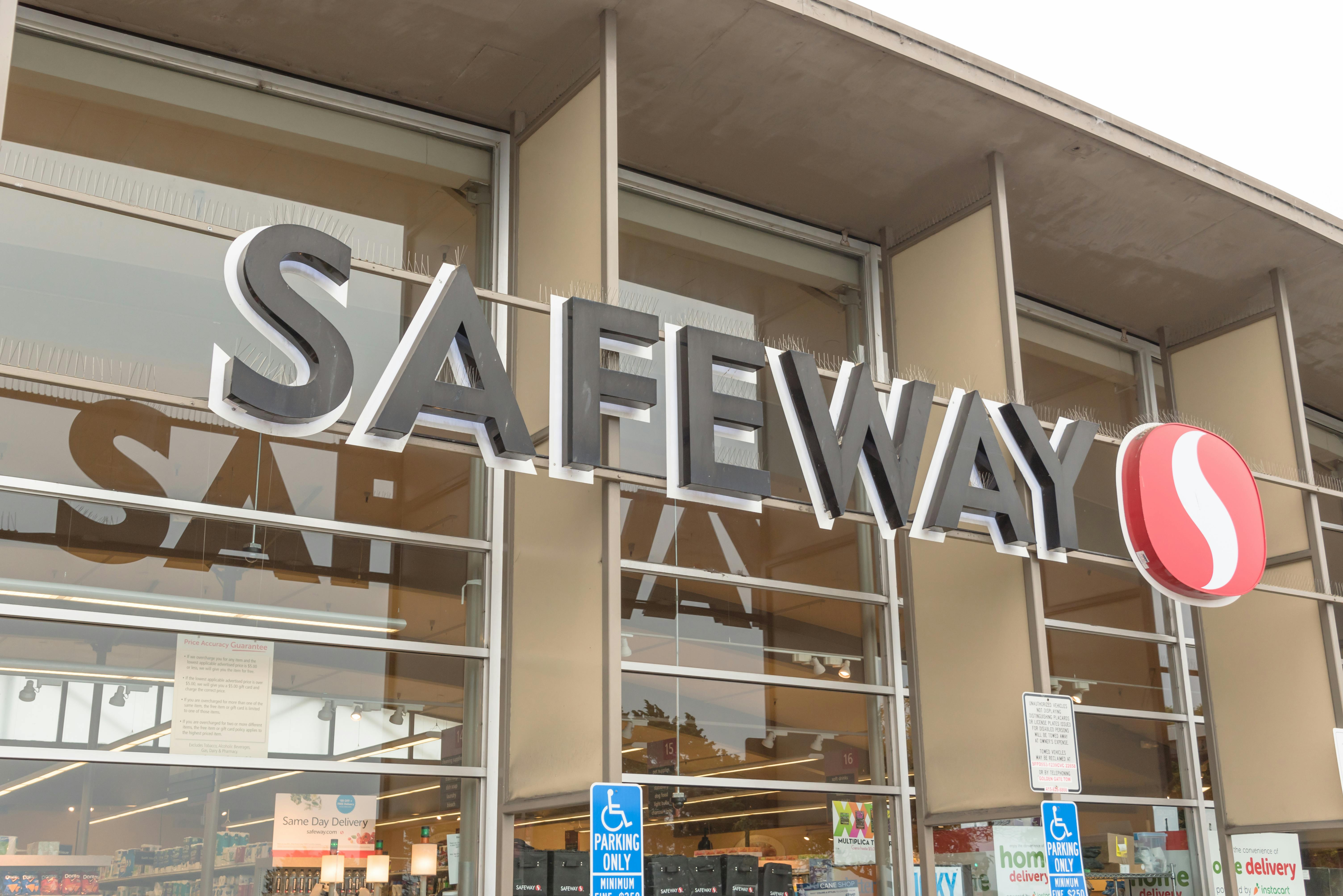 Is Safeway Open on Christmas? What You Need to Know The Krazy Coupon Lady