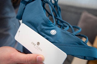 amazon crz yoga athletic apparel 2021 10 1618424837 1618424837