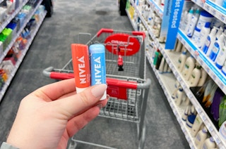 cvs-nivea-lip-care-2021-ve-215