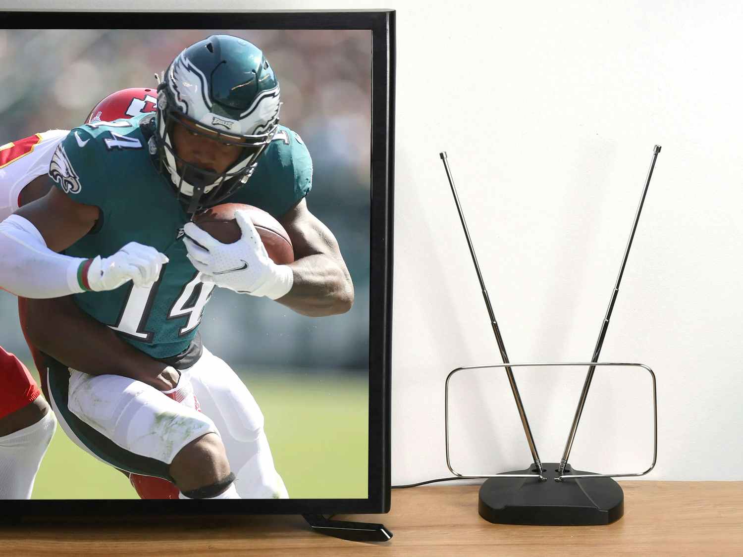 football game on tv with over-the-air antenna